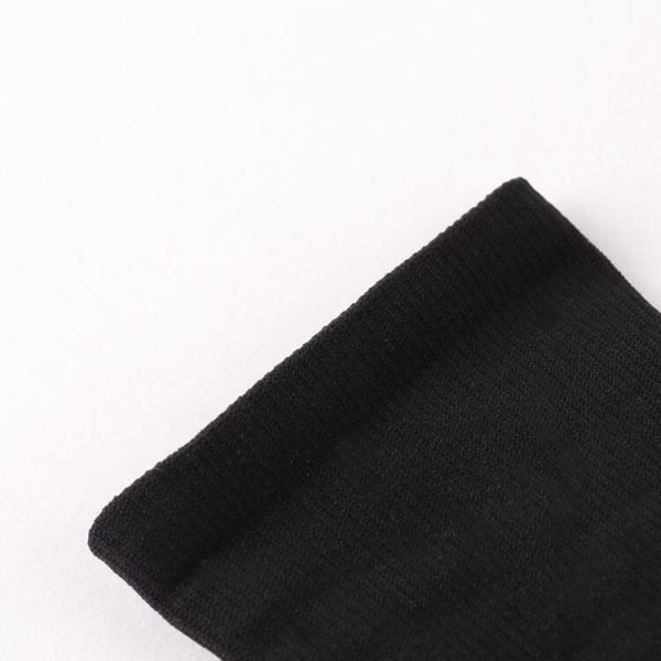 Compression socks with magnetic powder - Image 2