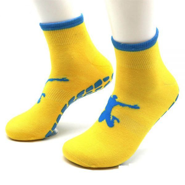 Non slip trampoline socks - Image 3