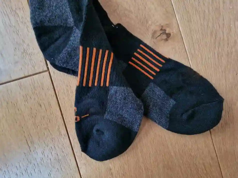 odor prevention socks