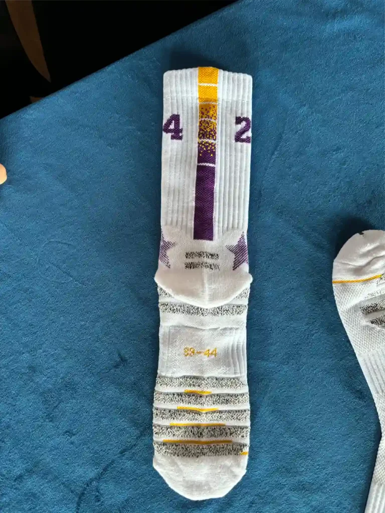 Show basketball socks knitting thick cushioned terry, MAX HOSIERY arch support for players.