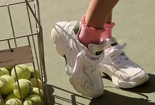 crew socks 2.