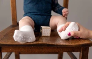 grip socks for toddlers 3.