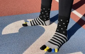 toe socks 1.