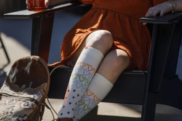 compression socks 8.