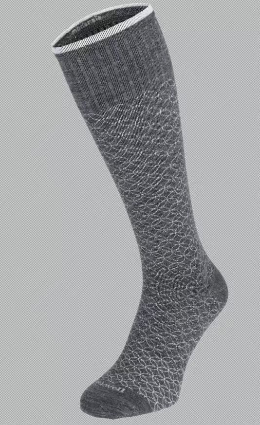 Seamless jacquard compression socks, no seam inside.