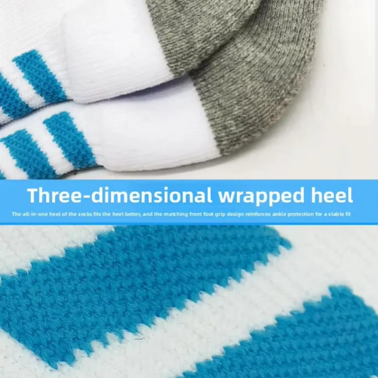 Football Grip Socks with Three-dimensional Wrapped Heel and Ankle Protection.