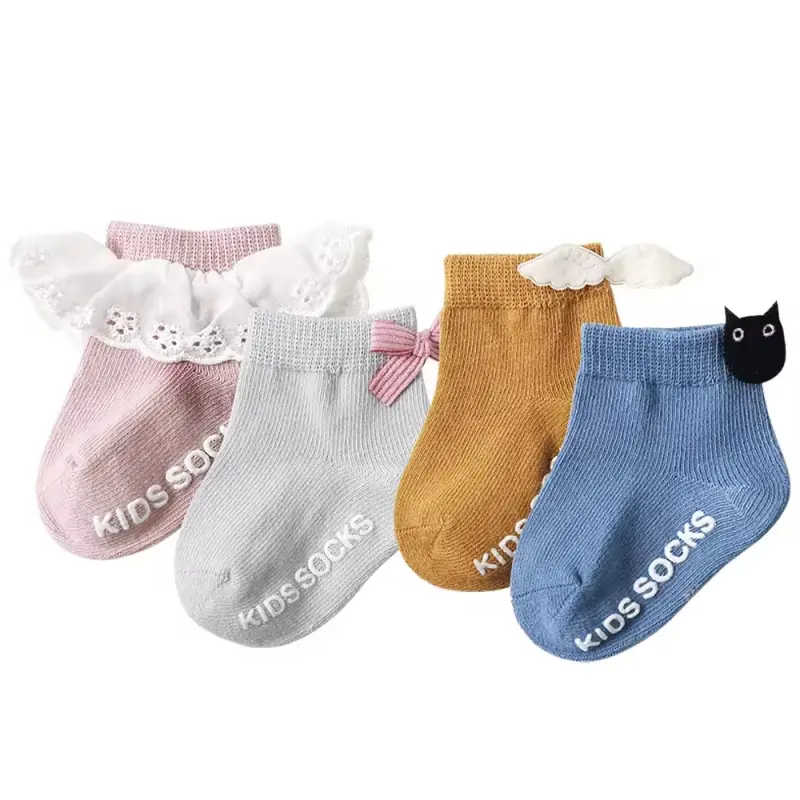 Non Skid Newborn Grip Socks with Cute Ruffle and Bowknot Design