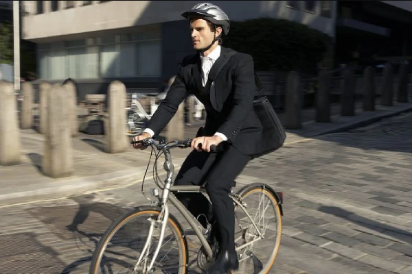 Urban commuter cycling socks are perfect for a man riding his bike to work.
