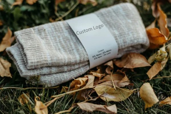 Knitting machines producing blended merino and alpaca wool yarn socks for oem and odm buyers