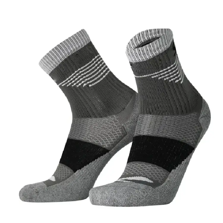 Mid-calf Winter Thermal Wool Running Socks: Grey and black crew socks with reinforced cushioning for cold weather performance.