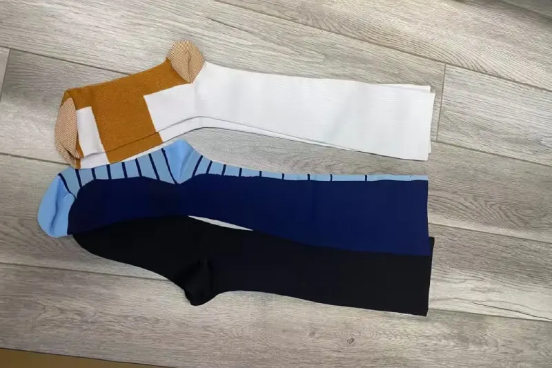 CT CS sample compression socks