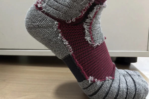 Heel and forefoot cushion layout on a hiking sock for day trails